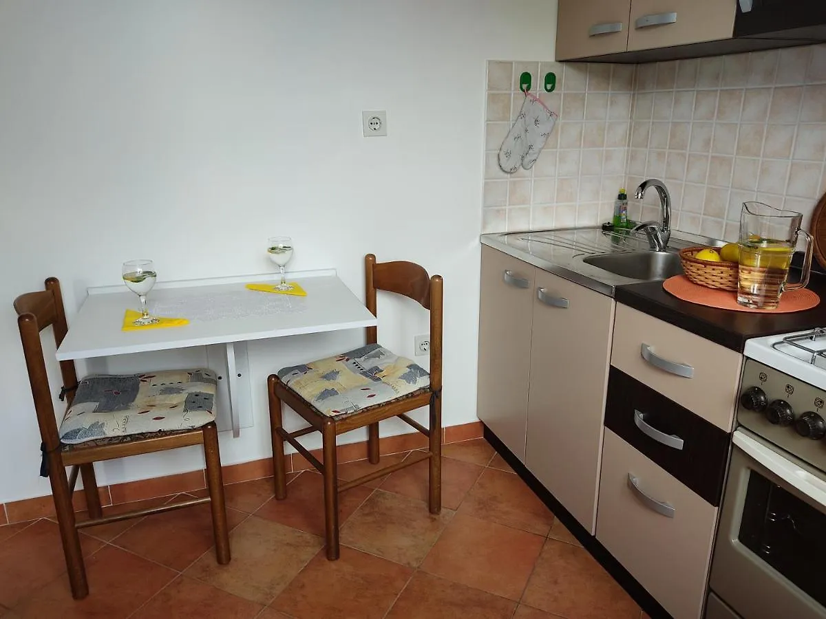 Apartment Mara Porec