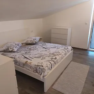 Popovic Apartman